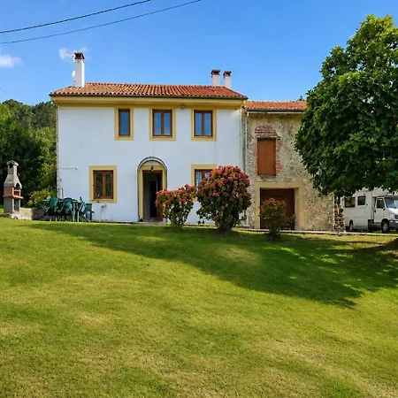 El Joyu Erias | Casa Con Jardin Vallado En Llanes Holiday home