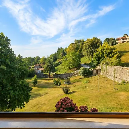 Holiday home El Joyu Erias | Casa Con Jardin Vallado En Llanes