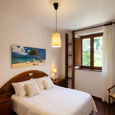 Holiday home El Joyu Erias | Casa Con Jardin Vallado En Llanes